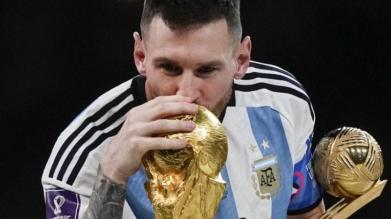 Người “chồng quốc dân” Lionel Messi - Argentina